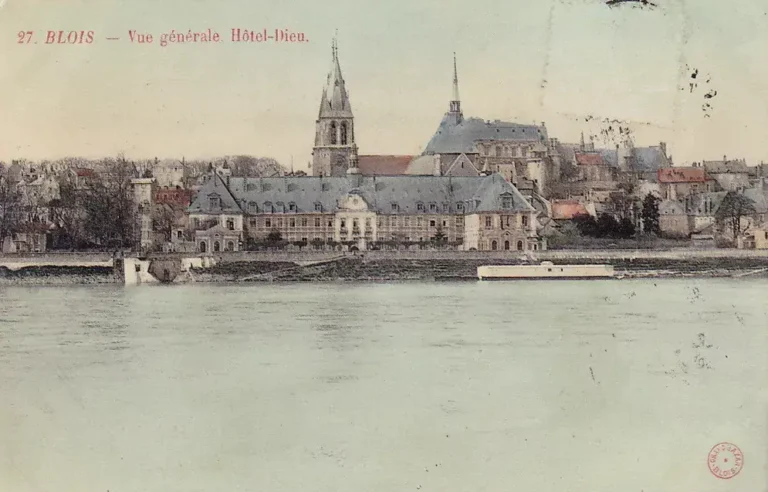 102_001_cpa-41-blois-vue-generale-hotel-dieu-27
