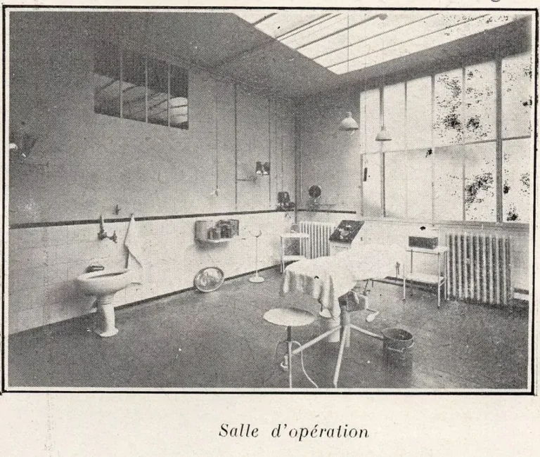 Hotel-Dieu-bloc-operatoire-1024x866